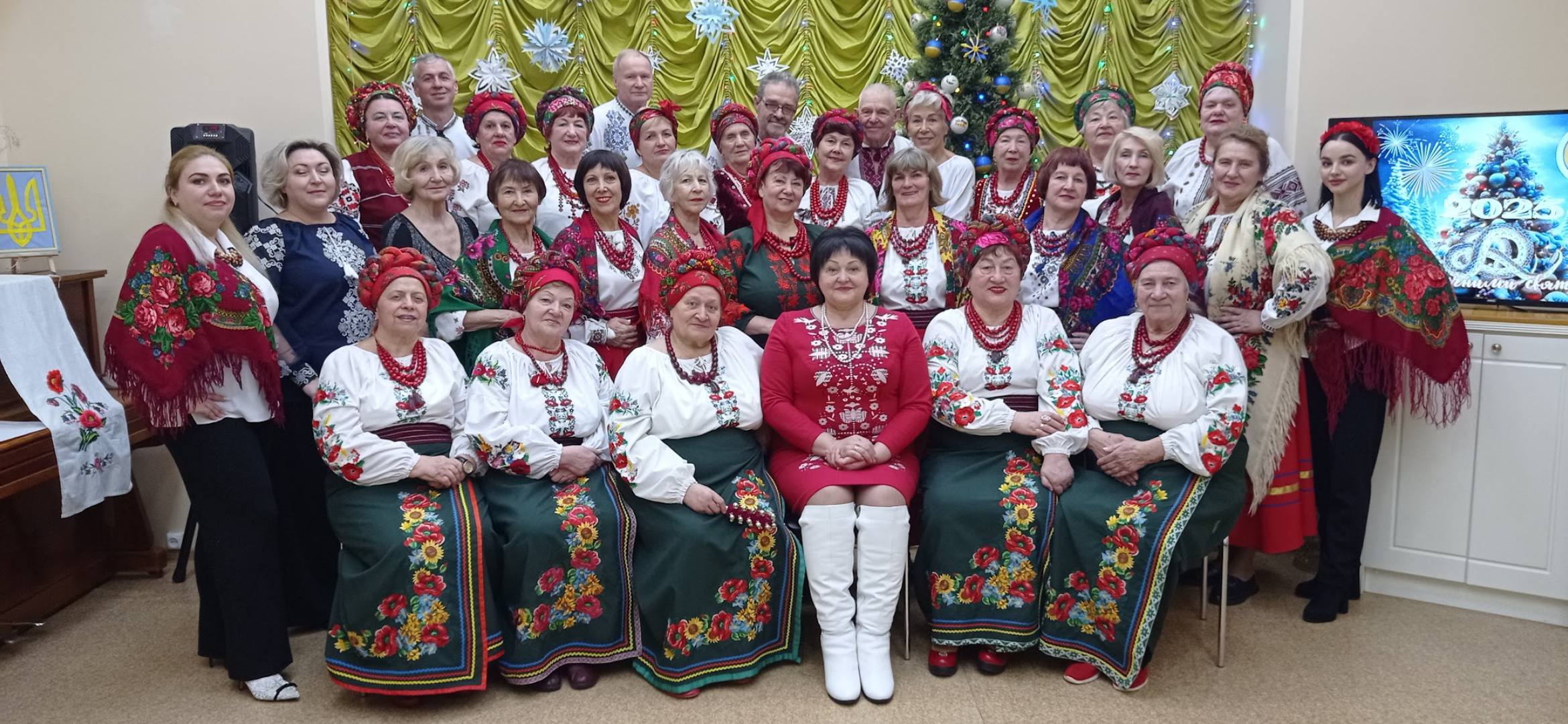 День української хустки