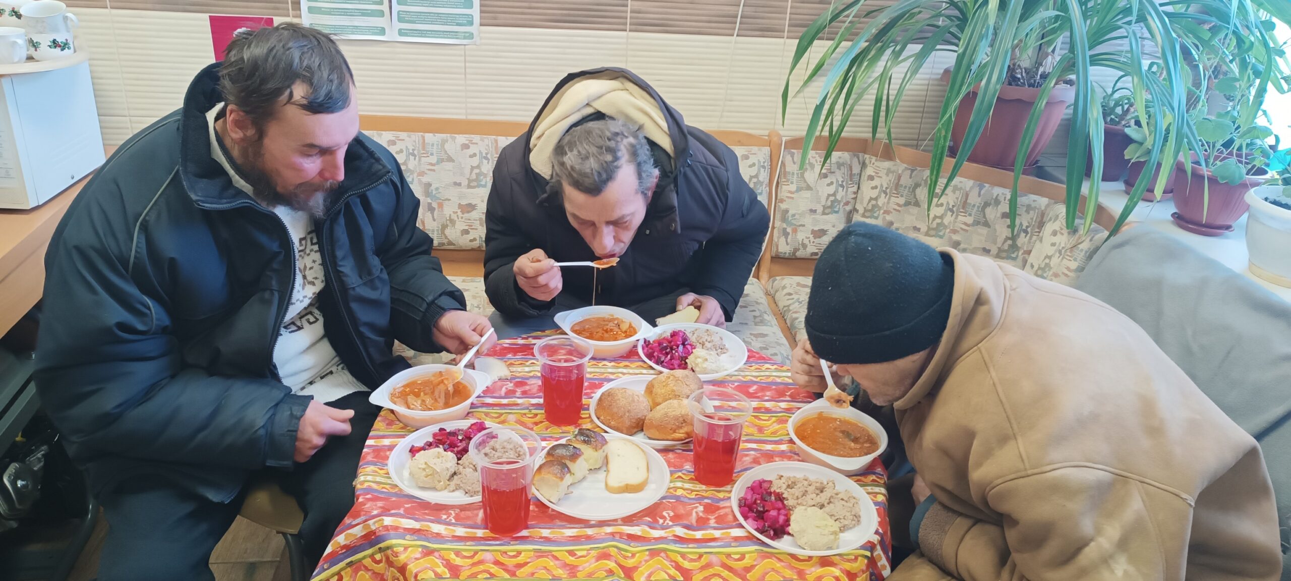 В Територіальному центрі працюють пункти обігріву