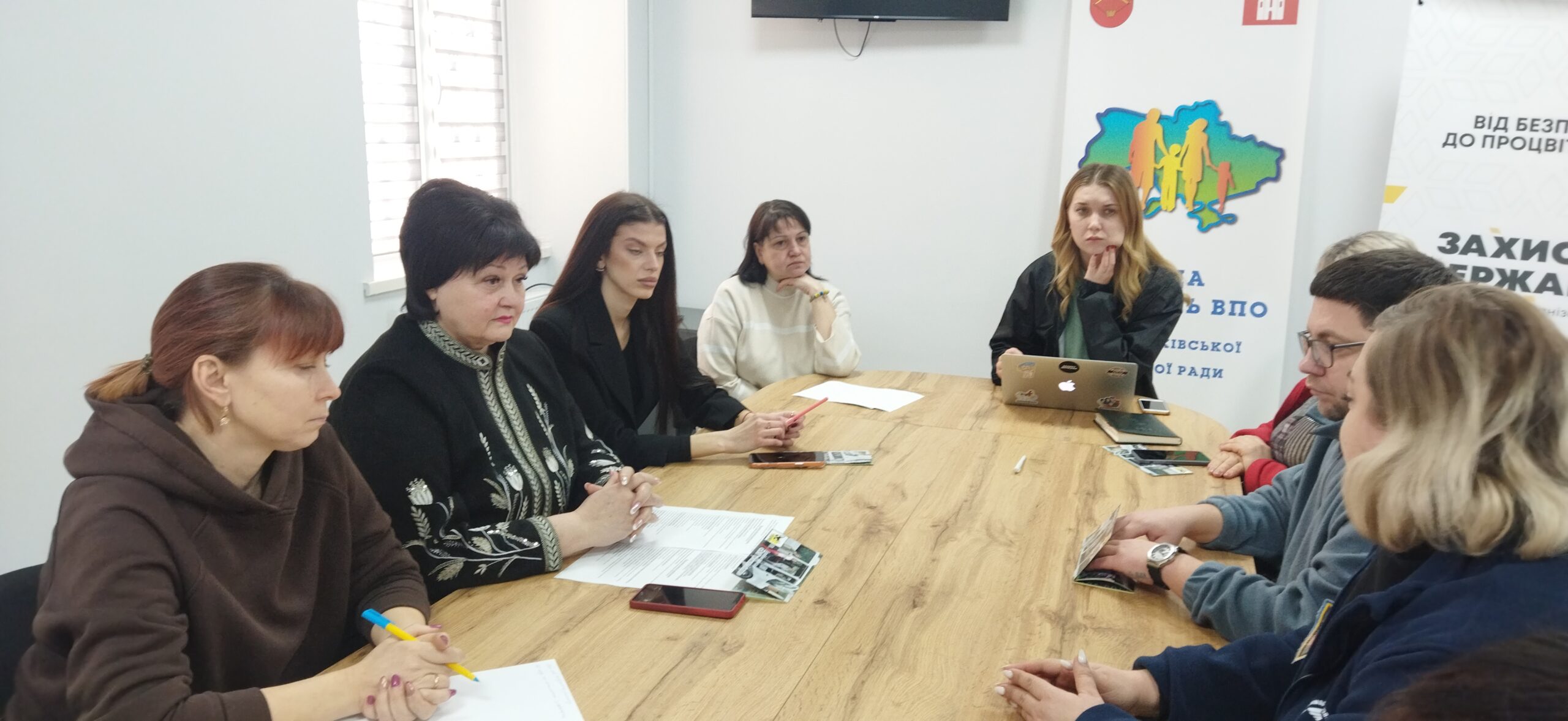 Круглий стіл з питань ВПО